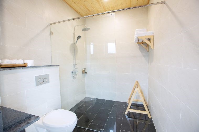 Double Bed Room & Sofa