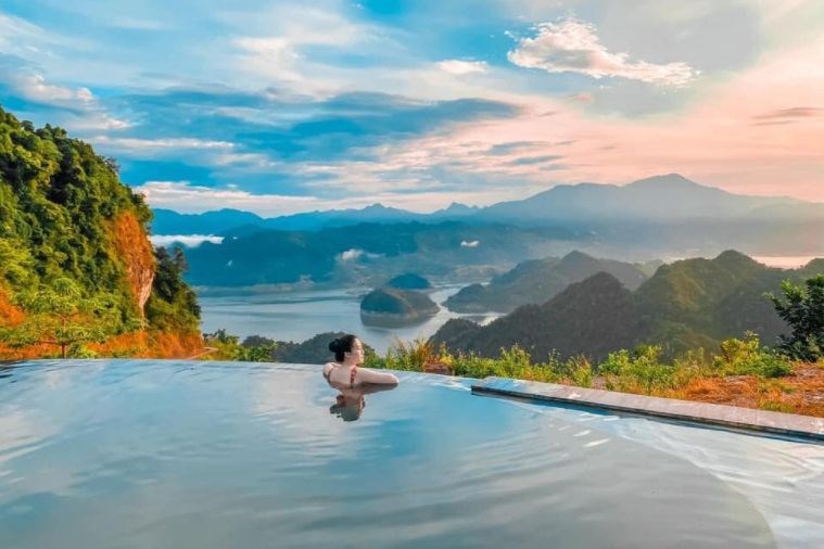 BaKhan Village Resort Mai Châu Hòa Bình