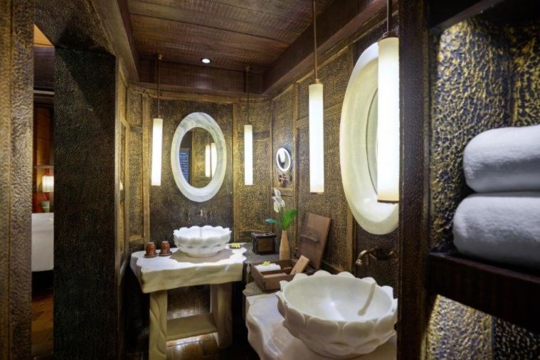 Phòng Junior Suite Twin Nhìn Ra Hồ Bơi