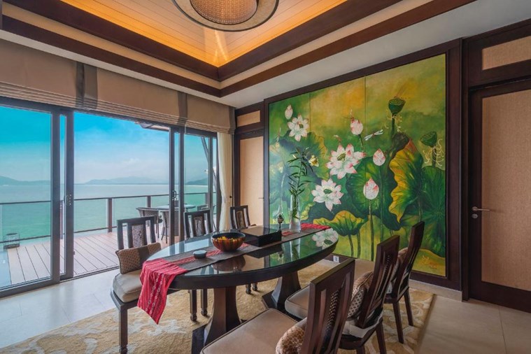 Three Bedroom Seaview Hill Pool Villa