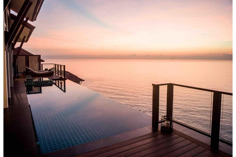 Three Bedroom Seaview Hill Pool Villa