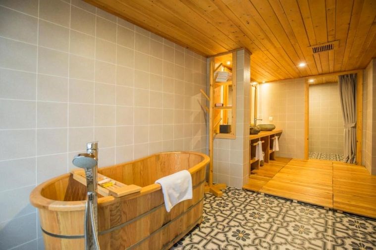 Le Champ Tú Lệ Resort