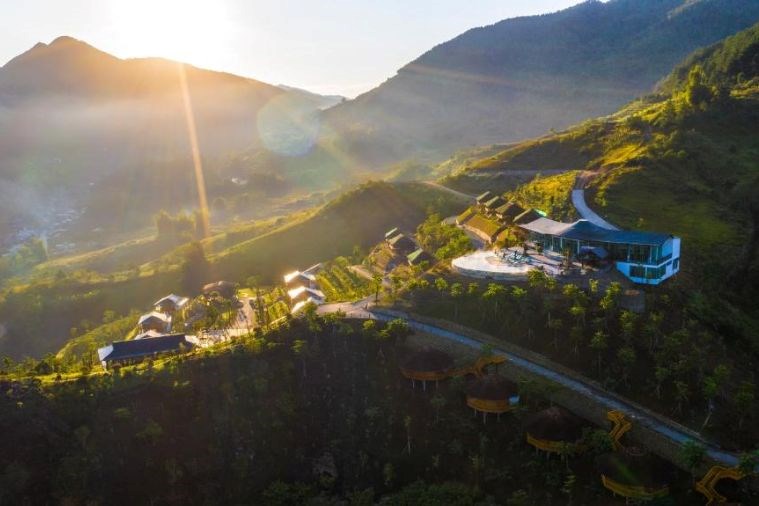 Le Champ Tú Lệ Resort