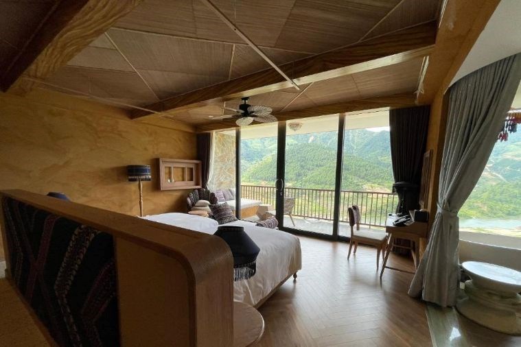 Le Champ Tú Lệ Resort