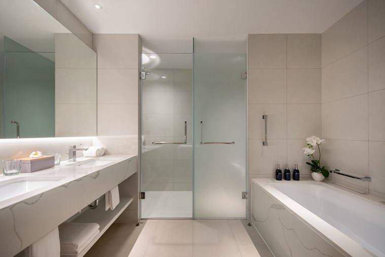 Ocean View Beach Front Pavillion 1 Bedroom Ground Floor ( có hồ bơi riêng)