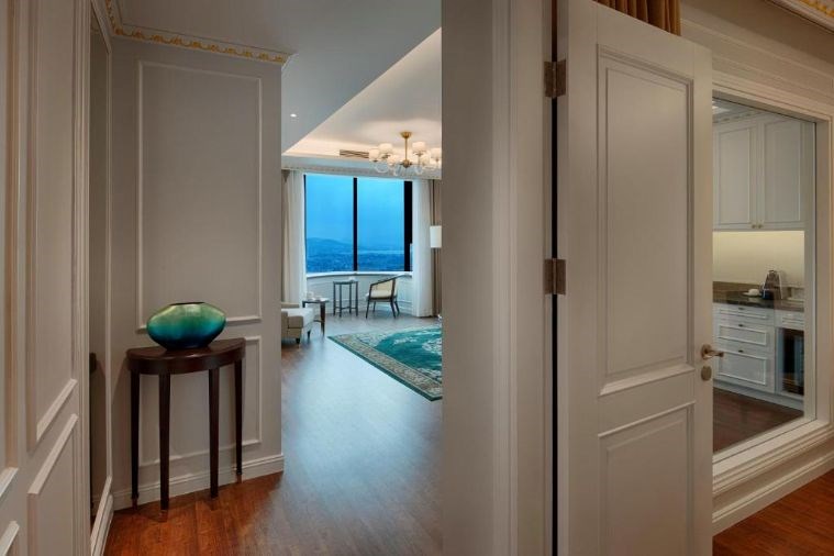 Phòng Grand Suite Golf View