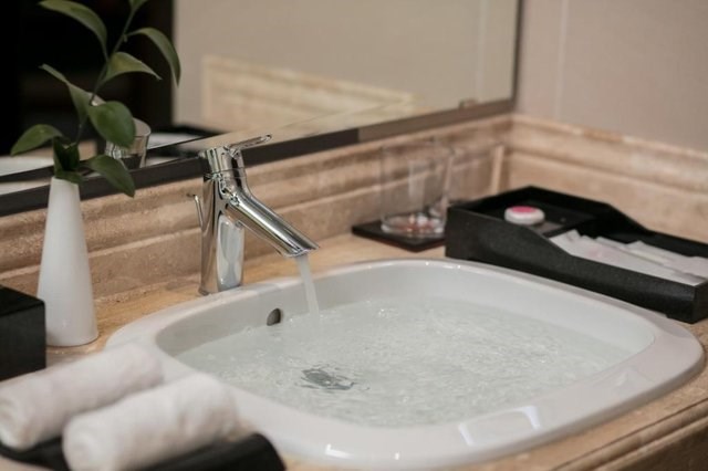 Phòng Junior Suit Roman