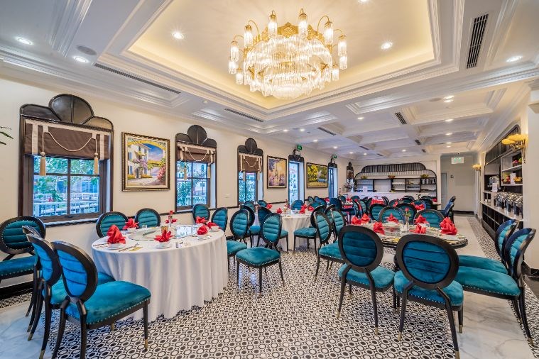 Khách sạn Dragon Hạ Long