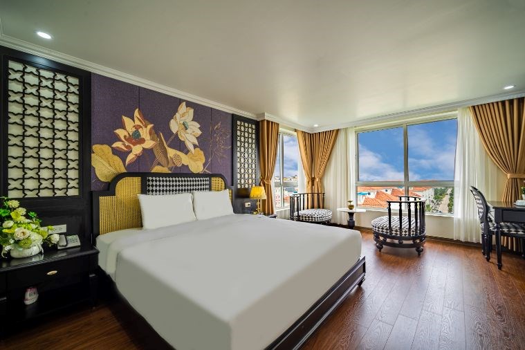 Khách sạn Dragon Hạ Long