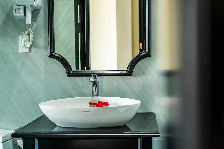 Khách sạn Dragon Hạ Long