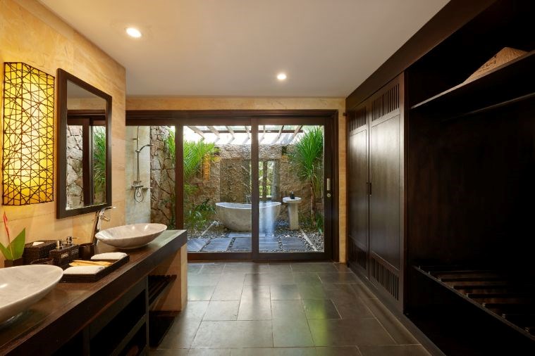 Deluxe Twin Garden View