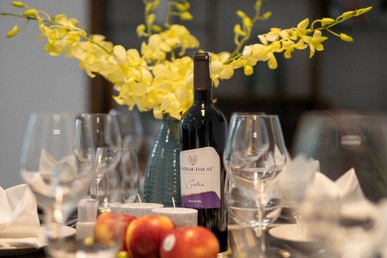 Ivory Villas & Resort Hòa Bình