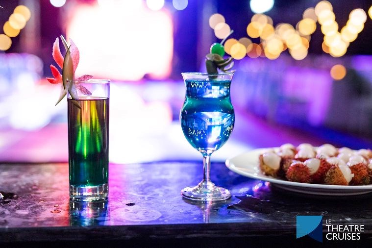 Du Thuyền La Theatre Cruises Hạ Long