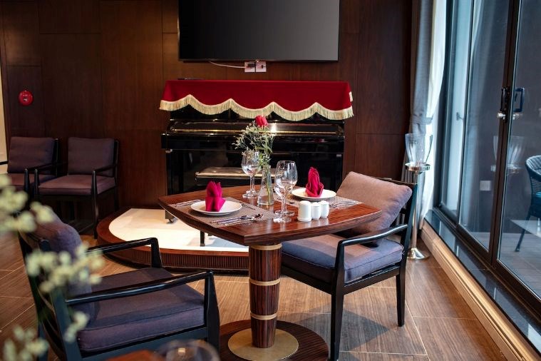 Du thuyền Stellar Of The Sea Hạ Long 