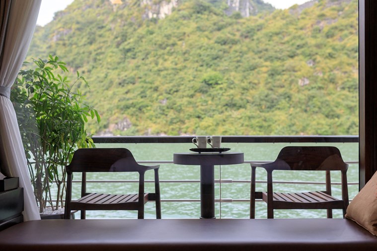 Du Thuyền Orchid Trendy Hạ Long