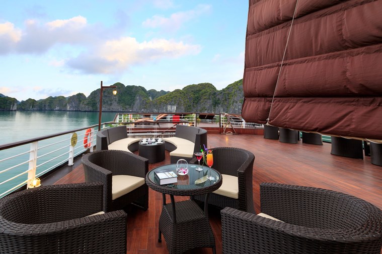 Du Thuyền Orchid Trendy Hạ Long