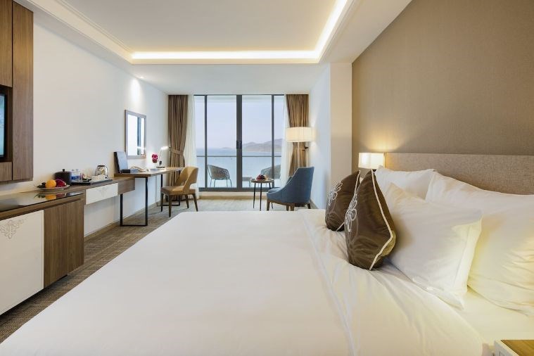  Comodo Nha Trang Hotel