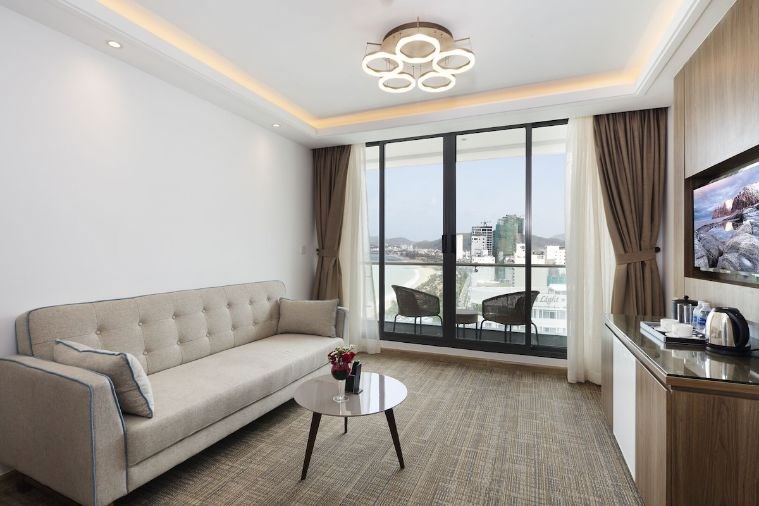  Comodo Nha Trang Hotel