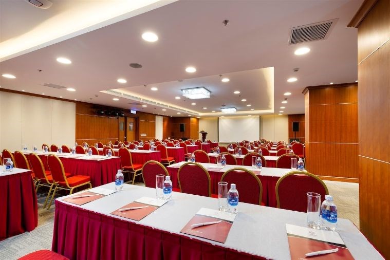  Comodo Nha Trang Hotel