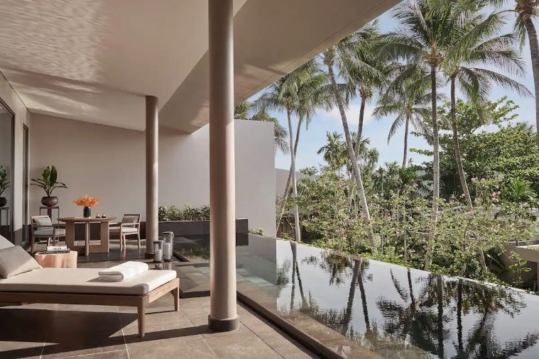 Phòng King Terrace Pool Villa