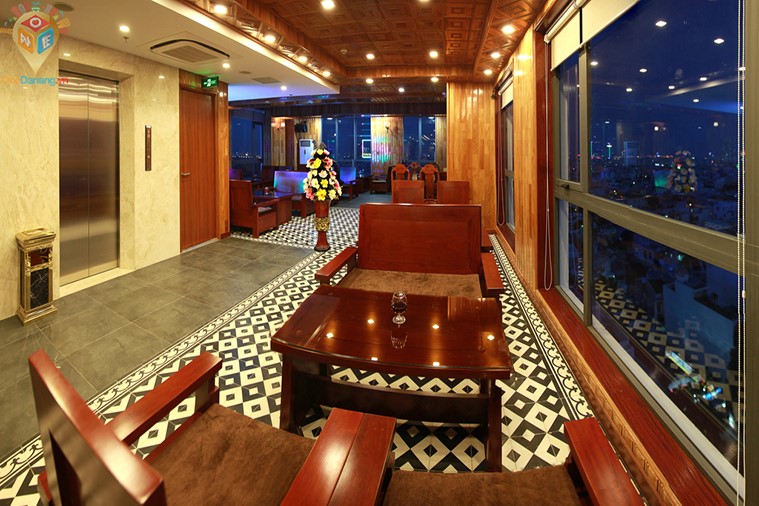 Khách sạn Vỹ Thuyên Đà Nẵng