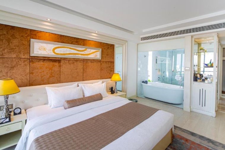 Phòng Junior Suite Double River View
