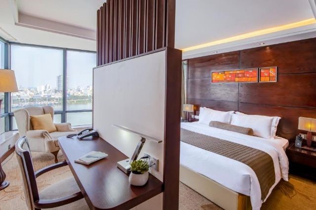 Phòng Grand Suite River View
