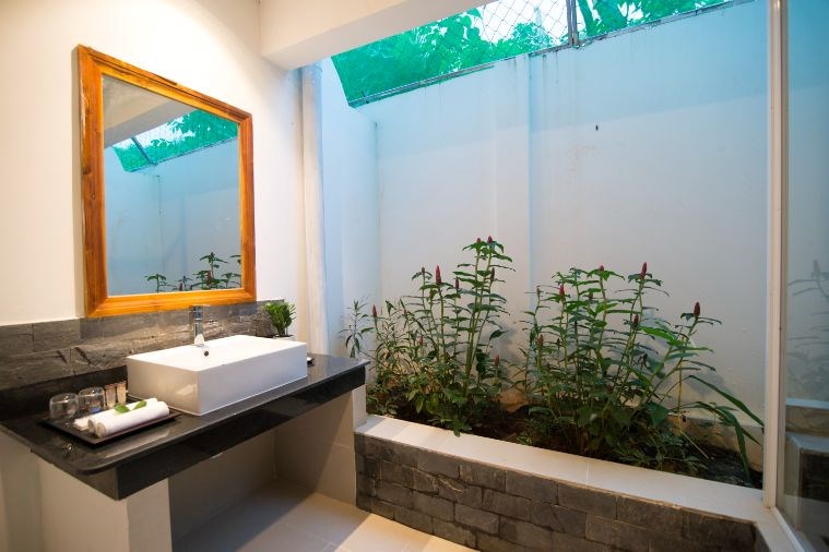 Phòng Deluxe Pool View