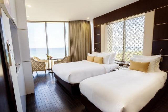 Executive Suite Beachfront