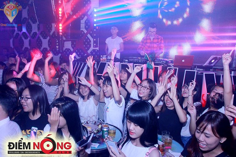 Điểm Nóng Club - Đà Nẵng
