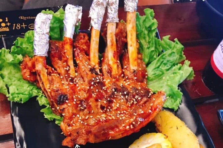 18+ Station Restaurant - Đà Nẵng