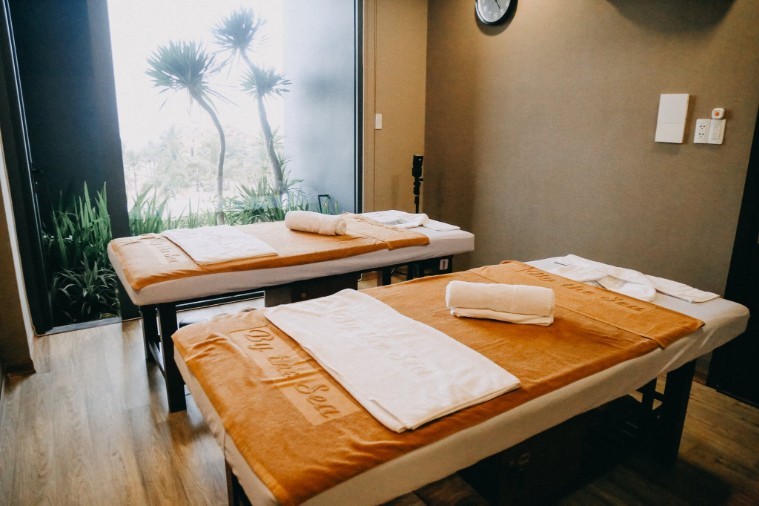 By The Sea Spa - Đà Nẵng