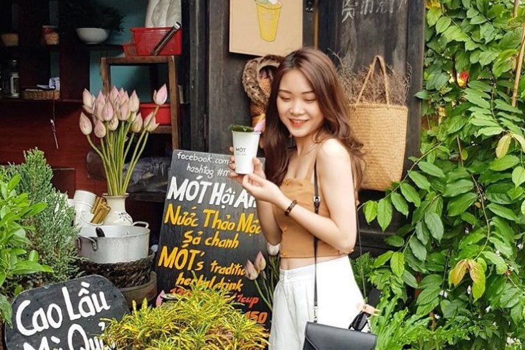 Mót Hội An - Trà thảo mộc & Sả chanh - Hội An