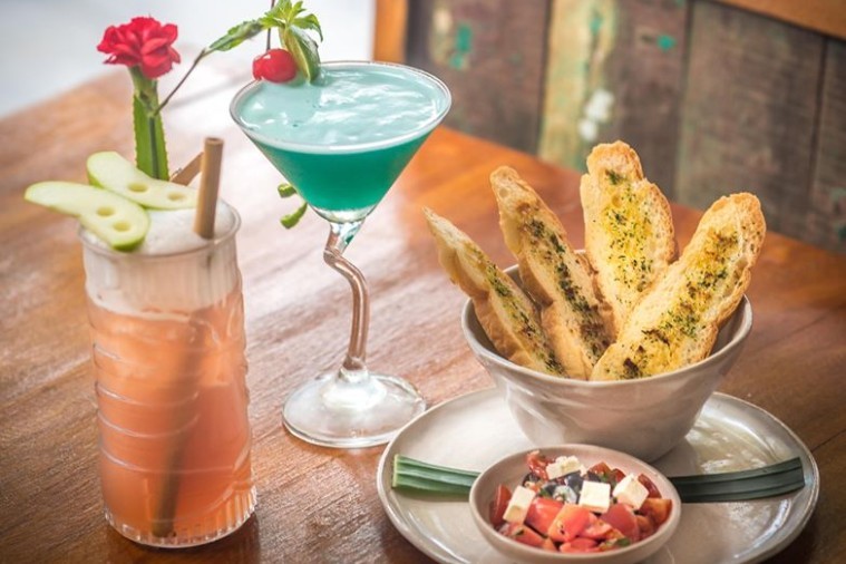 The DeckHouse An Bang Beach - Hội An