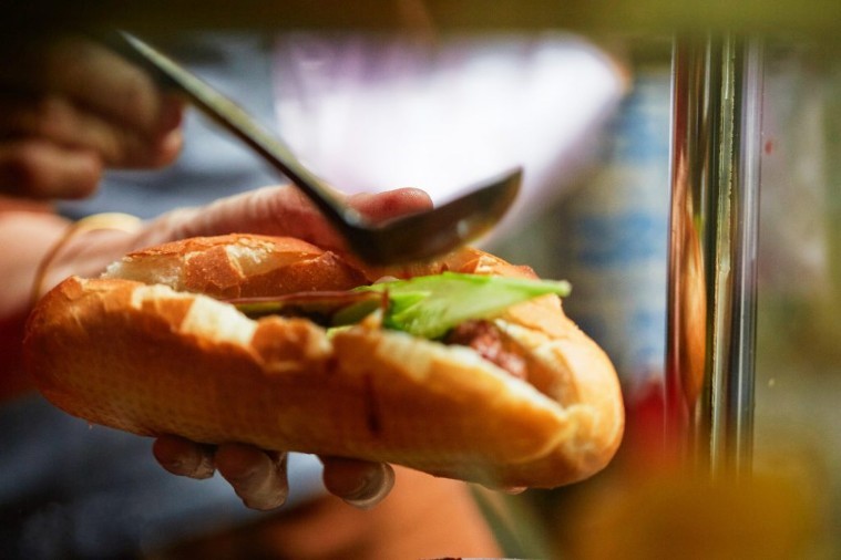 Bánh mỳ Madam Khanh - Hội An