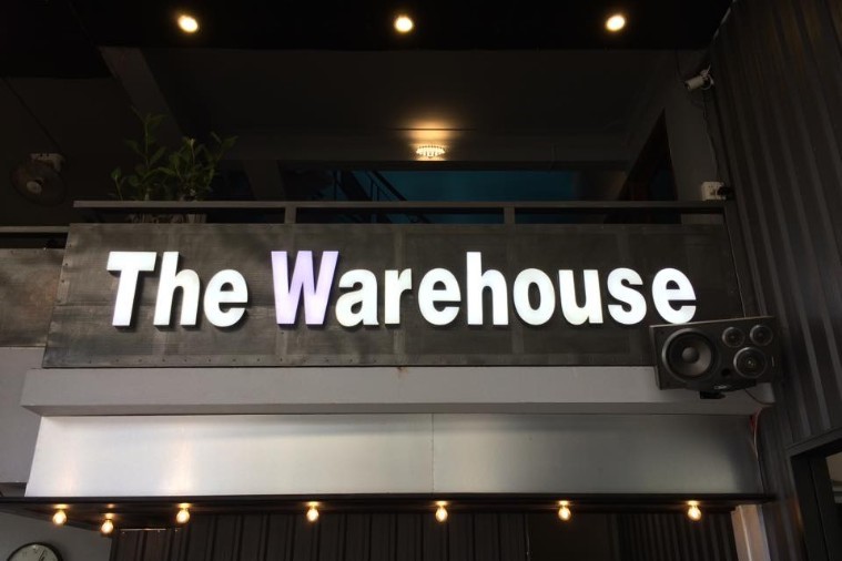 The Warehouse Coffee - Quy Nhơn