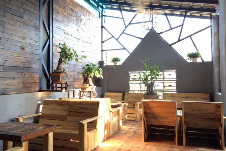 The Warehouse Coffee - Quy Nhơn