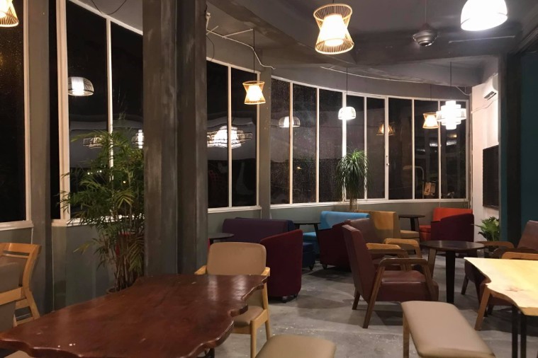 The Warehouse Coffee - Quy Nhơn