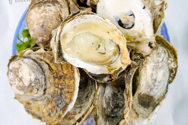 Nhà hàng tàu Hoa Hoa - Quy Nhơn