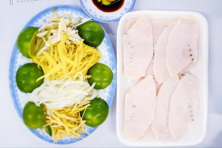 Nhà hàng tàu Hoa Hoa - Quy Nhơn