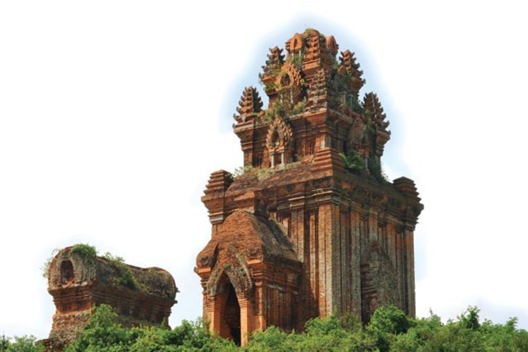 Tháp Chăm Bánh Ít - Quy Nhơn