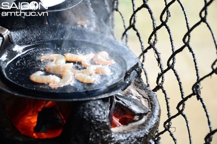 Bánh Xèo Cô Năm - Quy Nhơn