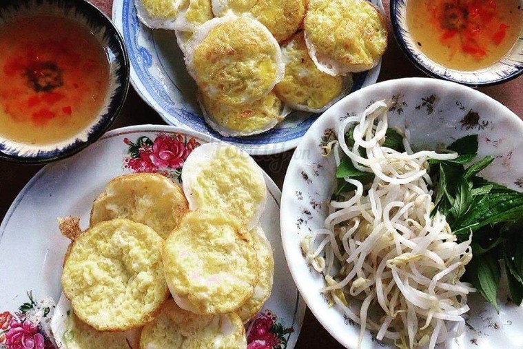 Bánh Căn Bà Già - Quy Nhơn