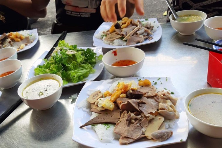 Quán Mẫn - Bánh Hỏi Lòng Heo - Quy Nhơn