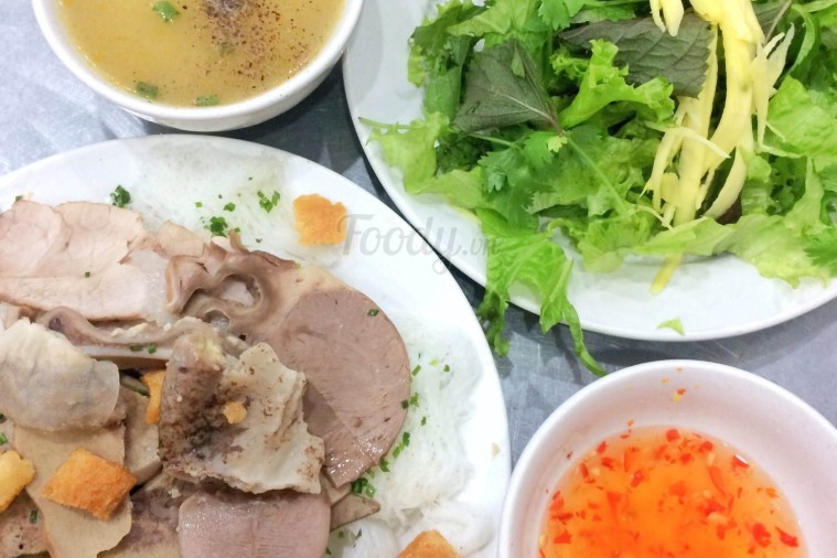 Quán Mẫn - Bánh Hỏi Lòng Heo - Quy Nhơn