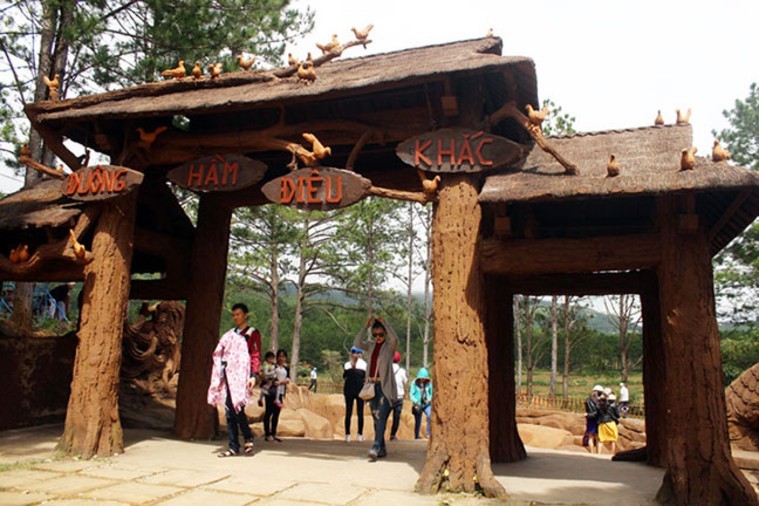 Đường Hầm Điêu Khắc - Đà Lạt