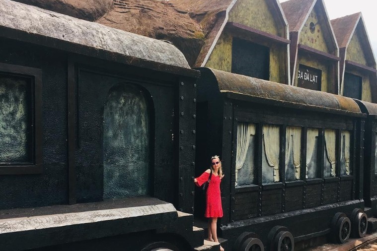 Đường Hầm Điêu Khắc - Đà Lạt