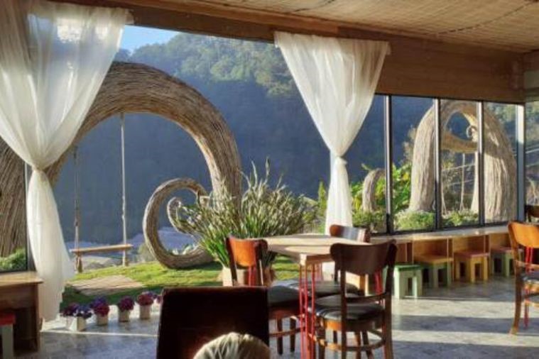 Quán cafe xứ sở thần tiên - Đà Lạt