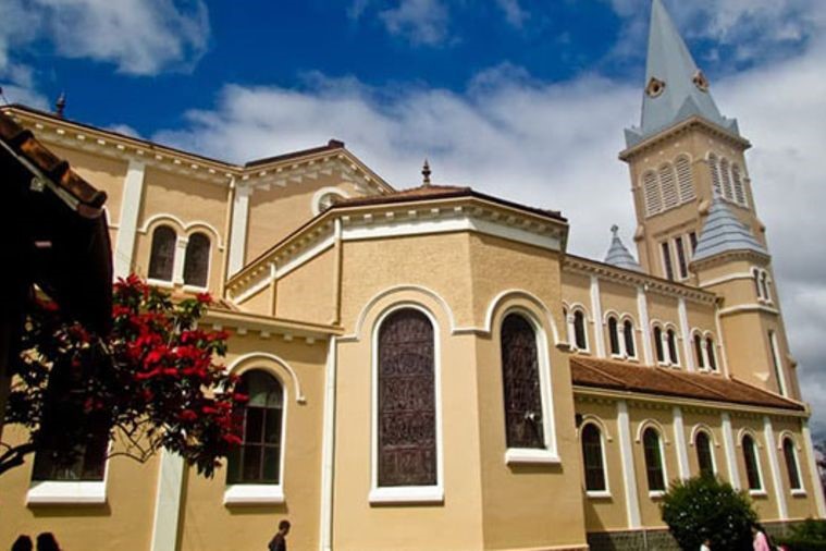  Nhà Thờ Con Gà - Đà Lạt