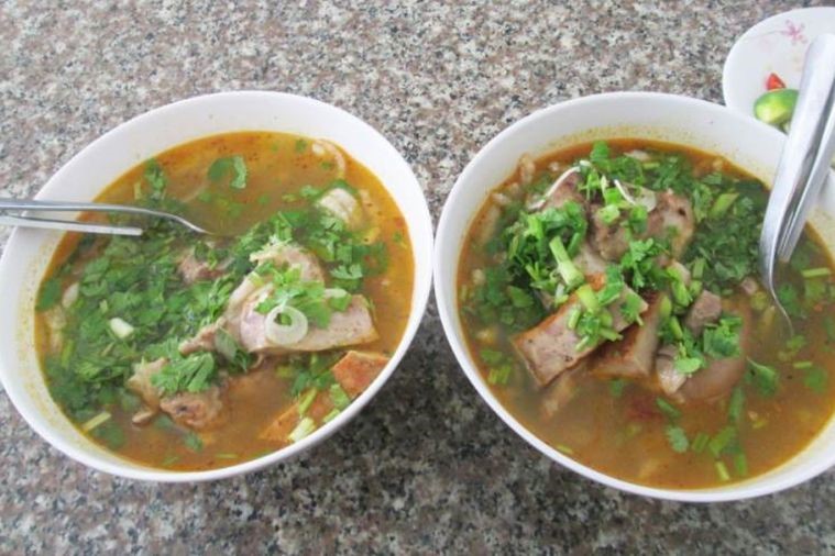 Bánh canh & bún bò huế Xuân An - Đà Lạt
